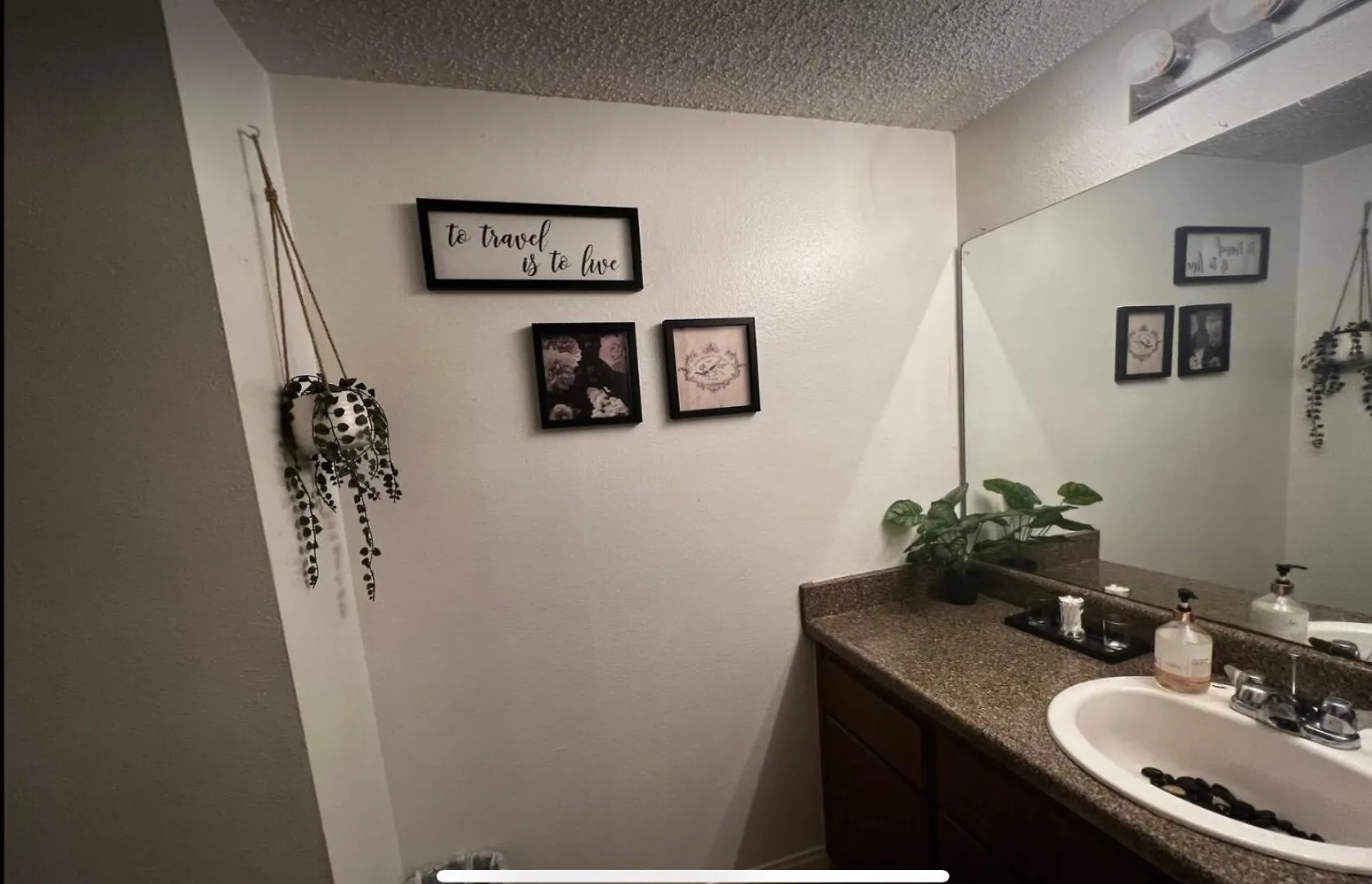 Entire Apartment 1Br & 1Ba Las Vegas